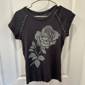 NWT Vinyl Icons Studded Black Rose Graphic Tee - L